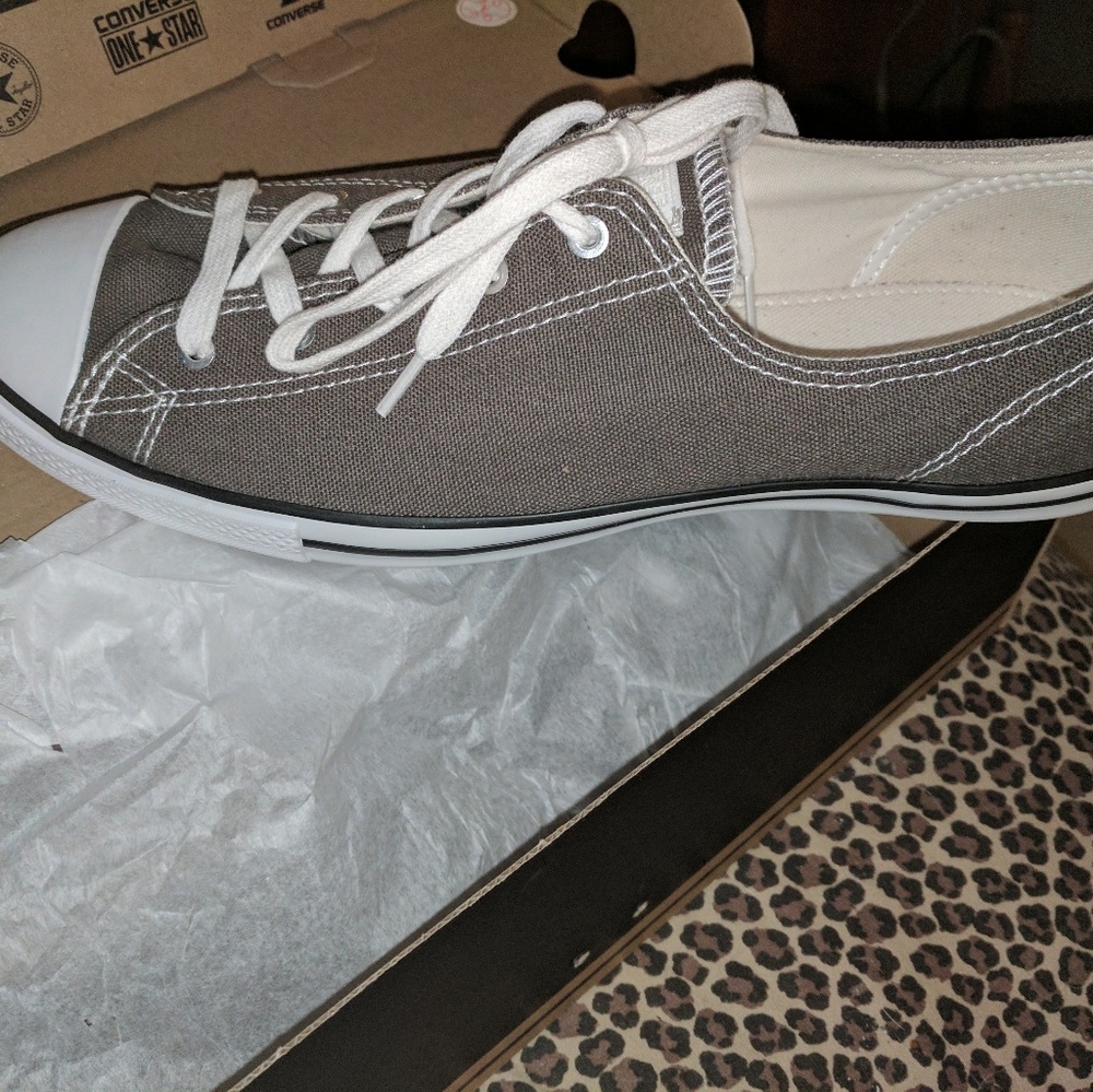 Converse fancy sneaker